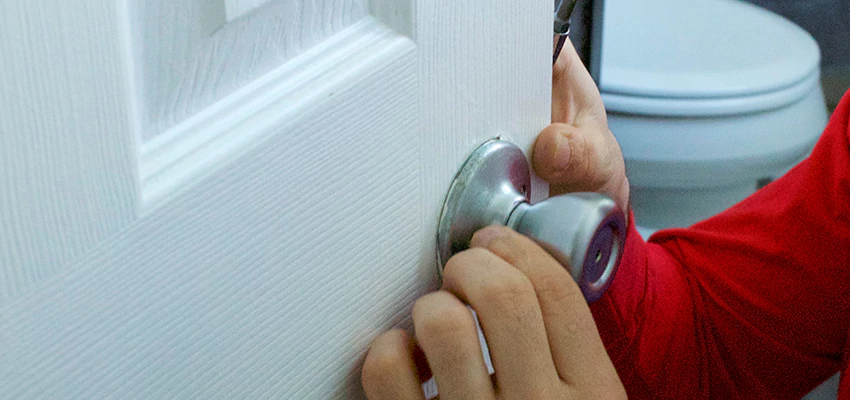 Vintage Door Knob Replacement in Arcadia, CA